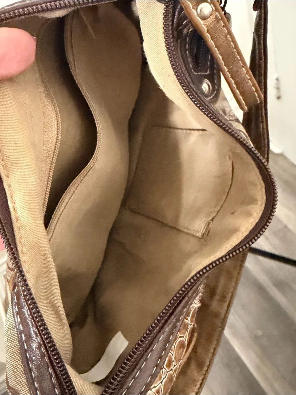 N/A chic brown